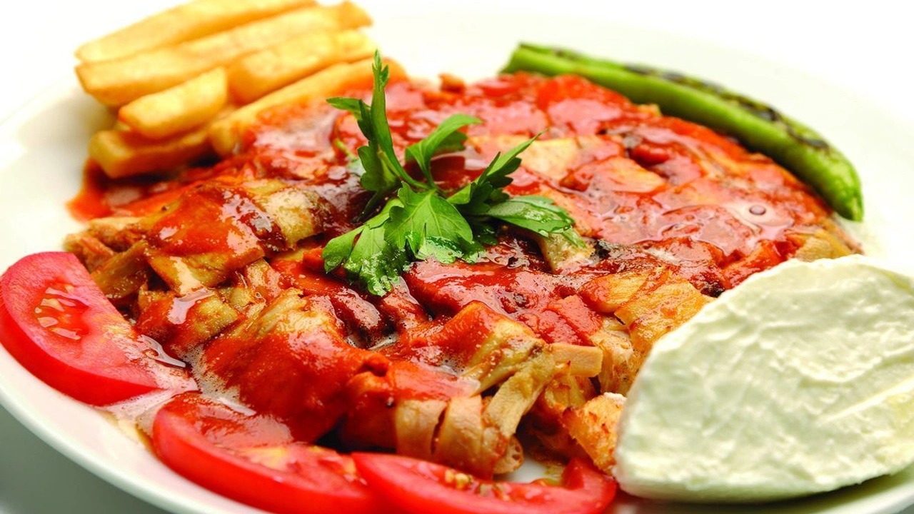 İSKENDER TAVUK DÖNER