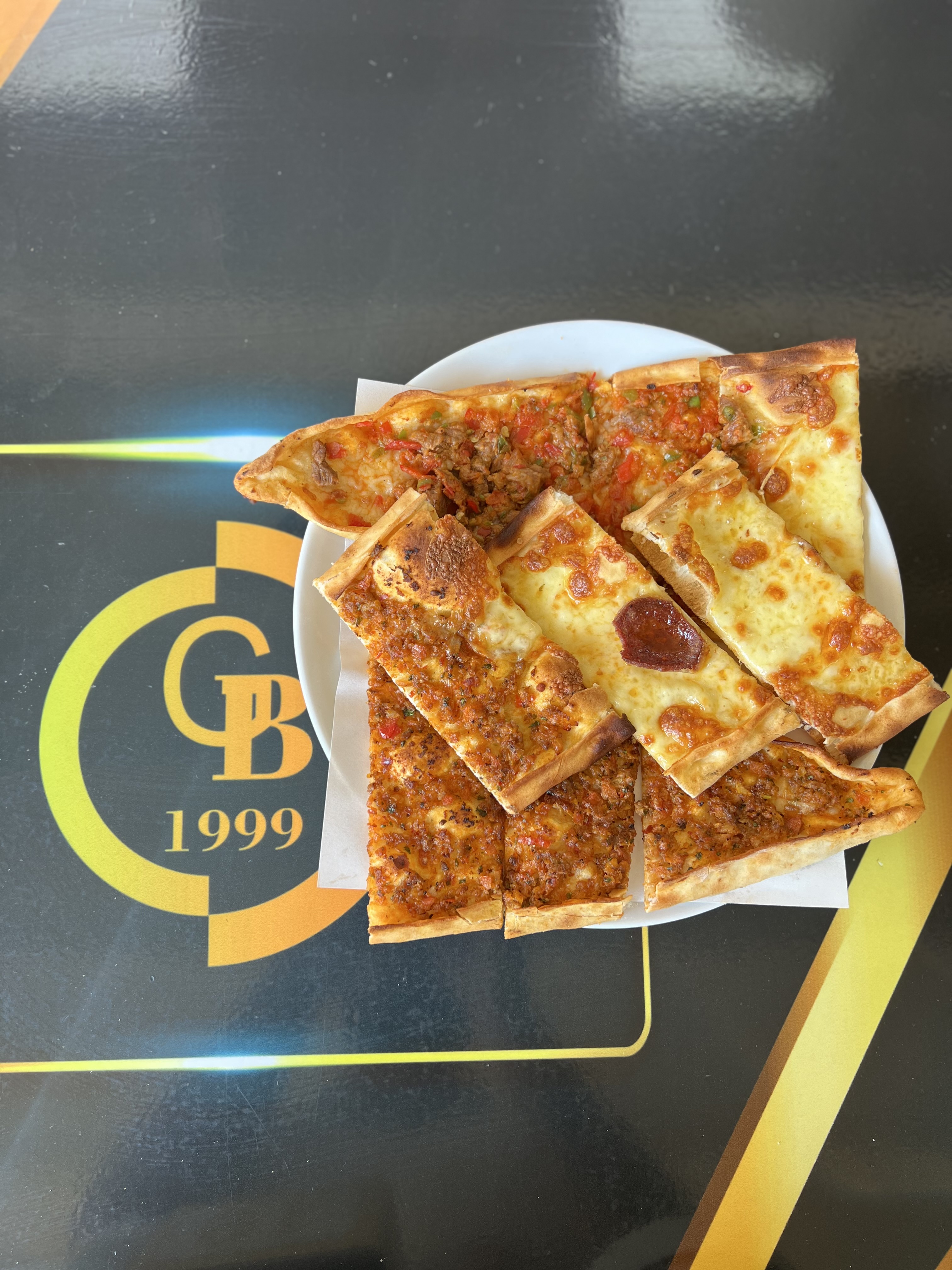 KARISIK PIDE - MIXED PITA