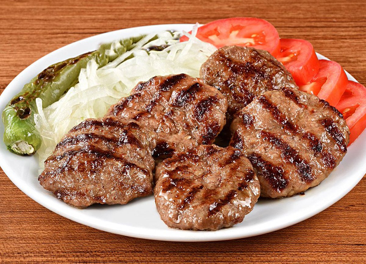 IZGARA KÖFTE - GRILLED MEATBALLS